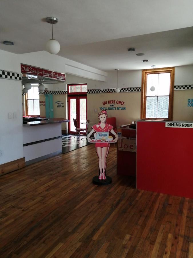 Savoy Hotel Beaufort-West Beaufort West Bagian luar foto